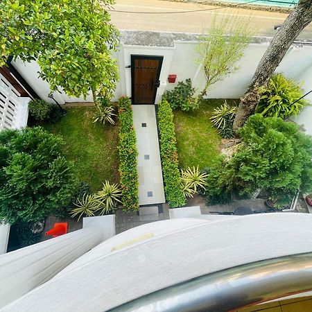 Vivid Colombo Hotell Eksteriør bilde